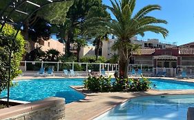 Appartement Avec Piscine 5 Min A Pieds Des Plages