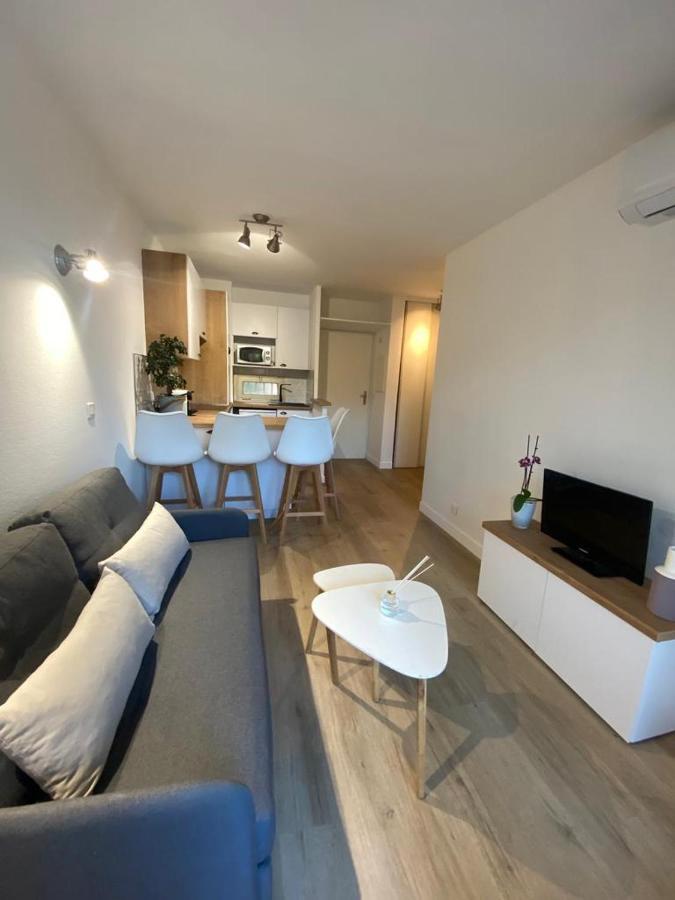 Appartement Avec Piscine 5 Min A Pieds Des Plages Vallauris Esterno foto